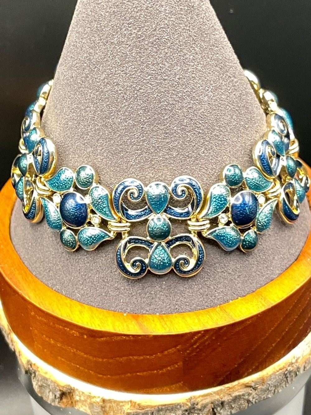 Vintage Napier Gold Tone Royal Blue Teal Green Enamel Panel Link Bracelet 7 1/2"